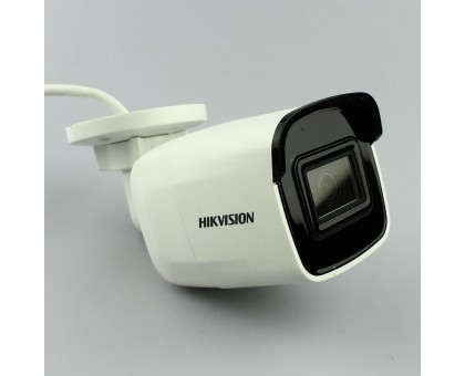 2 Мп IP видеокамера Hikvision DS-2CD2021G1-I (2.8 мм)
